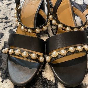 Tory Burch Emmy 65mm Pearl Sandals Perfect Black Womens Size 6